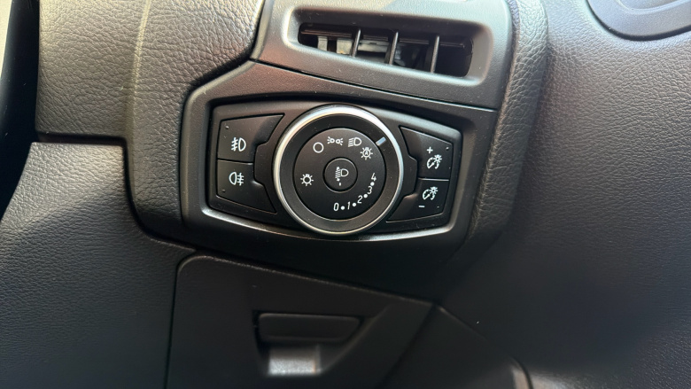 Ford Focus 1.0 EcoBoost 125 Titanium Navigation 5dr Petrol Hatchback